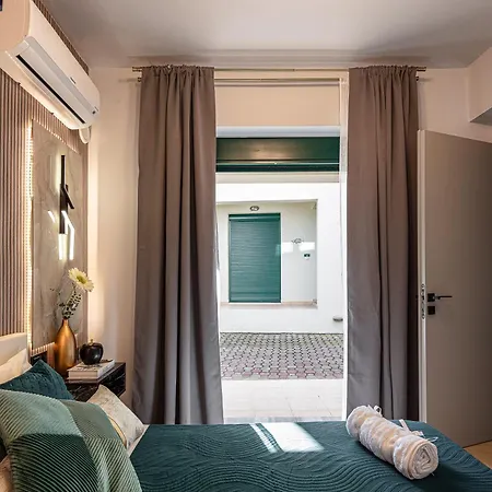 Lea, Stylish, With Common Pool Χανιά